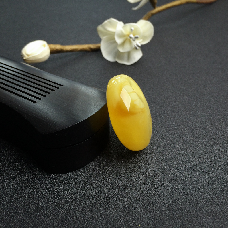 波罗的海天然鸡油黄蜜蜡吊坠-红掌柜