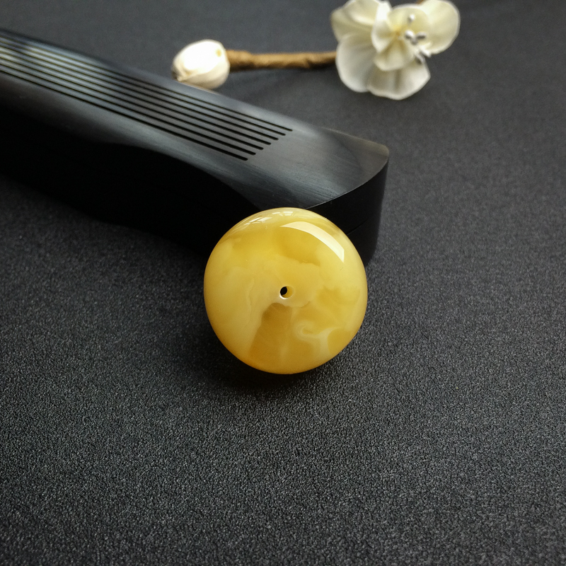 波罗的海天然鸡油黄蜜蜡平安扣吊坠-红掌柜