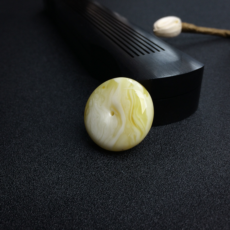 波罗的海柠檬黄白花蜜平安扣吊坠-红掌柜