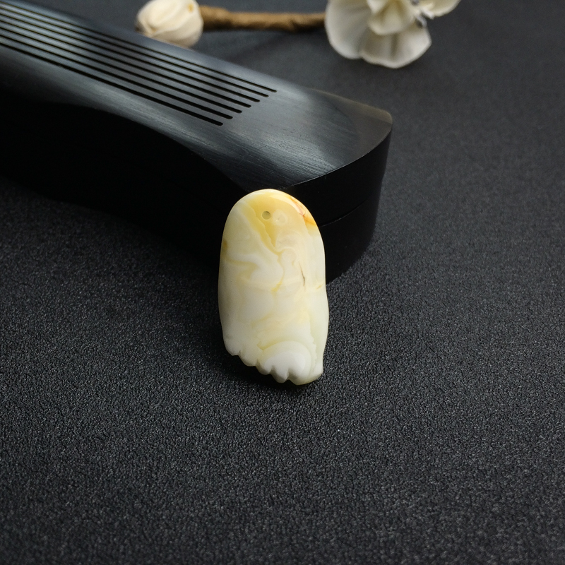 波罗的海天然白蜜知足吊坠-红掌柜