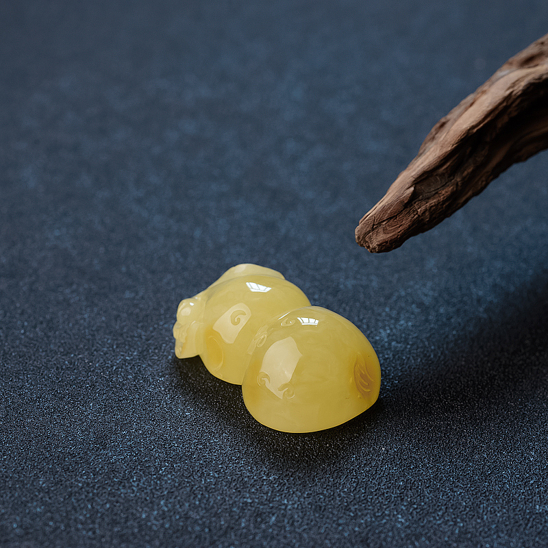 波罗的海天然柠檬黄蜜蜡吊坠-红掌柜