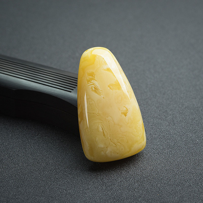 蜜蜡随形吊坠-红掌柜