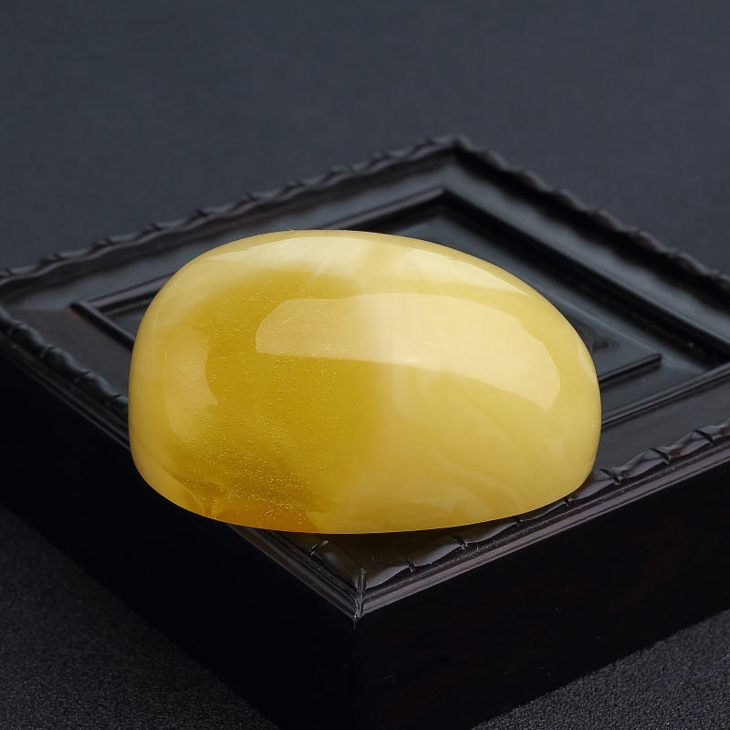 俄罗斯天然鸡油黄蜜蜡吊坠-红掌柜