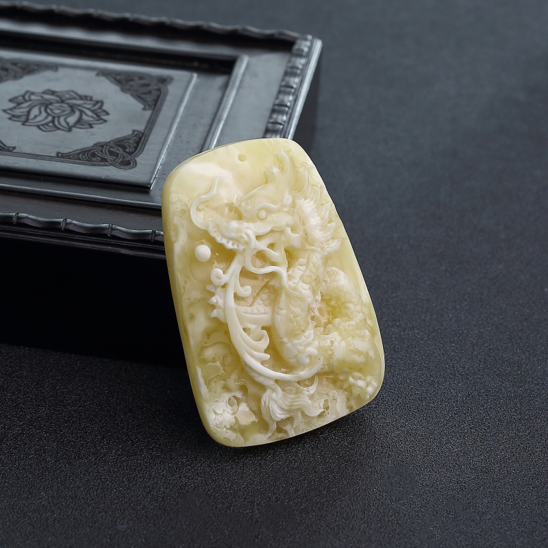 波罗的海白花蜜蜡龙吊坠-红掌柜