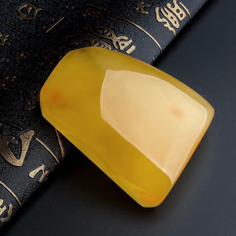 满蜜鸡油黄吊坠-红掌柜珠宝