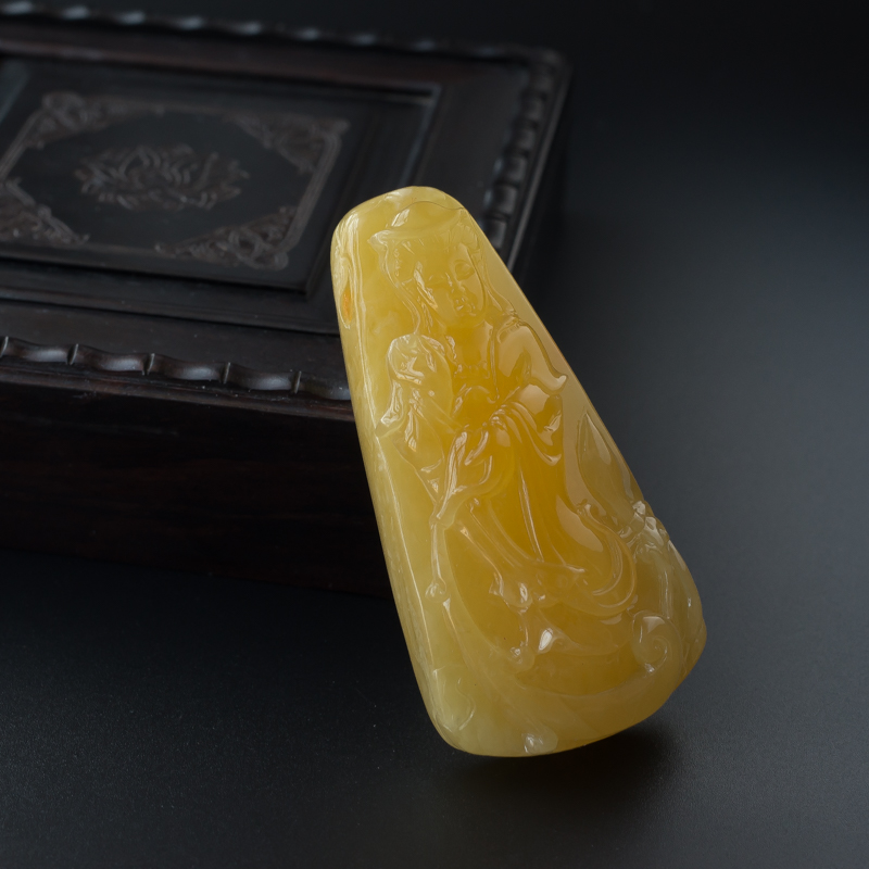 鸡油黄蜜蜡观音-红掌柜