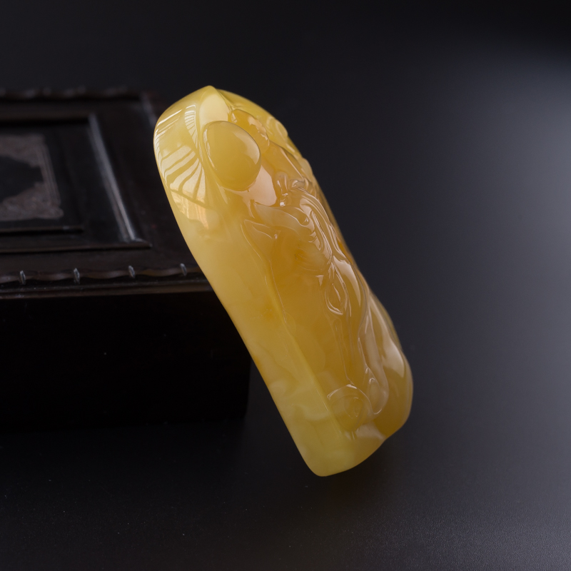 马上封侯吊坠-红掌柜