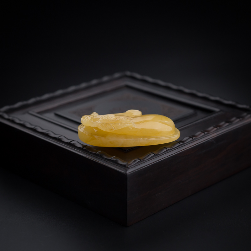 蜜蜡吊坠 - 红掌柜