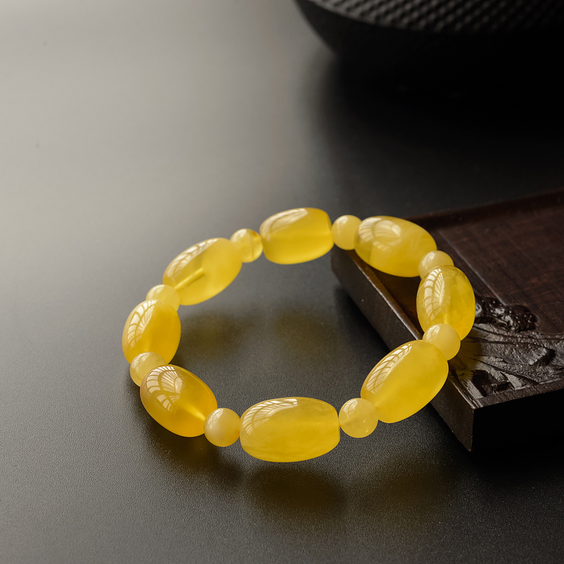 天然鸡油黄蜜蜡桶珠手串 - 红掌柜