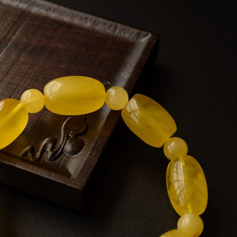 波罗的海天然鸡油黄蜜蜡手串 - 红掌柜