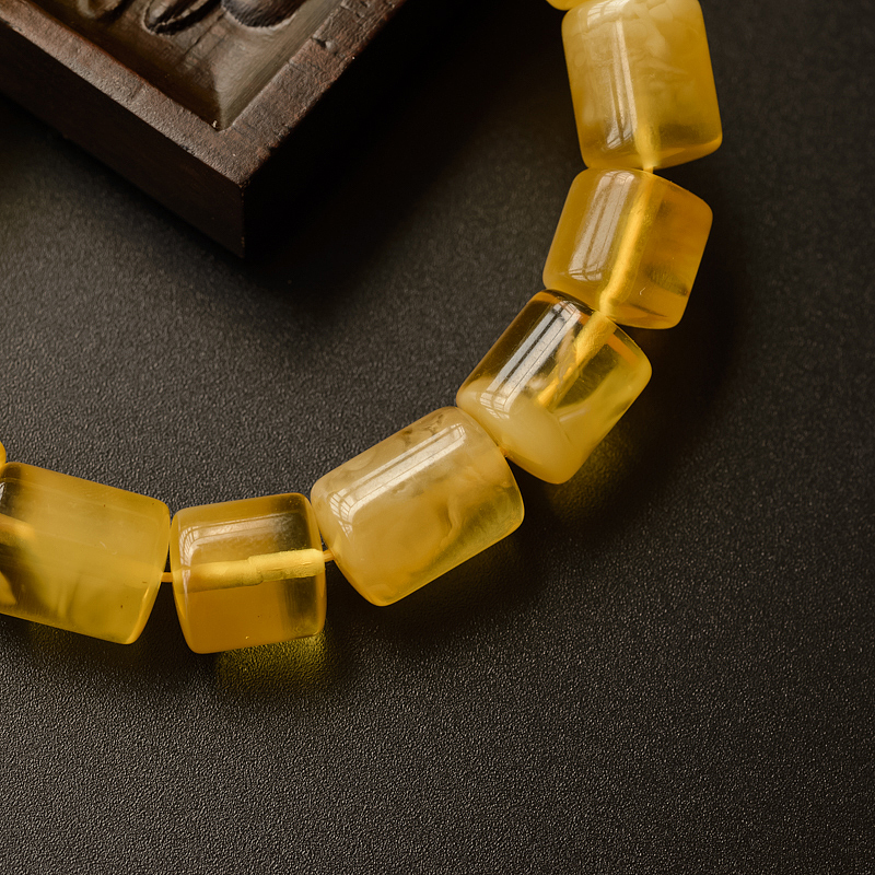 波罗的海天然金绞蜜手串 - 红掌柜