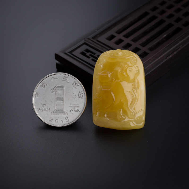 满蜜鸡油黄蜜蜡吊坠-红掌柜