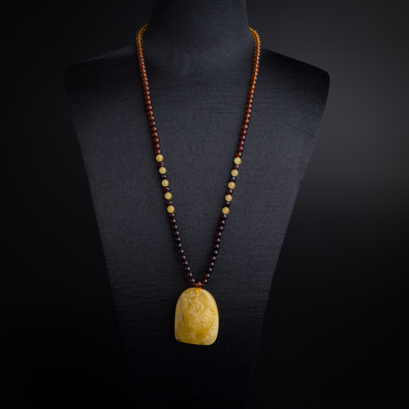 鸡油黄蜜蜡鸡吊坠-红掌柜