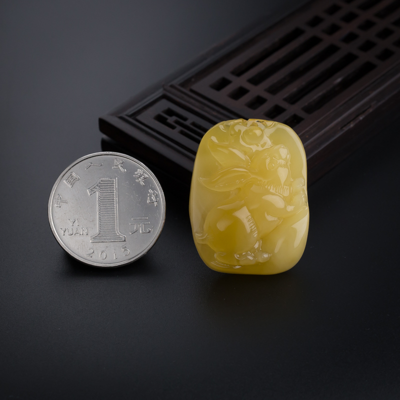 鸡油黄蜜蜡吊坠-红掌柜