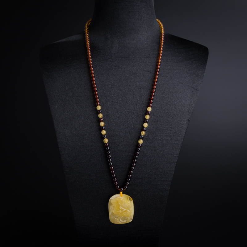 天然满蜜鸡油黄蜜蜡羊吊坠-红掌柜