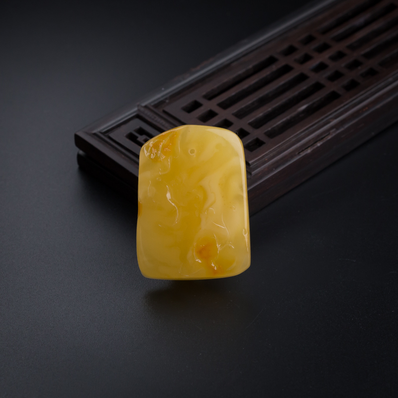 天然满蜜蜜蜡猴子吊坠-红掌柜