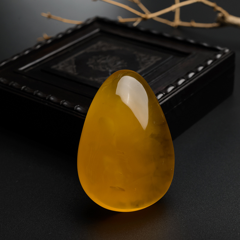 波罗的海天然鸡油黄蜜蜡随形吊坠 - 红掌柜