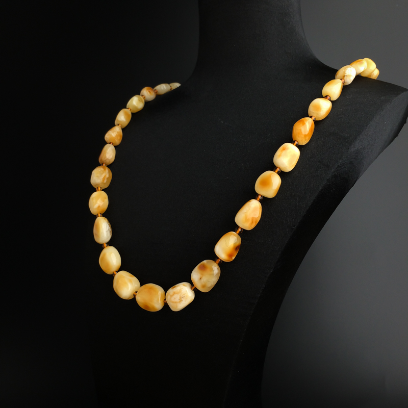 白花蜜蜜蜡随形项链 - 红掌柜