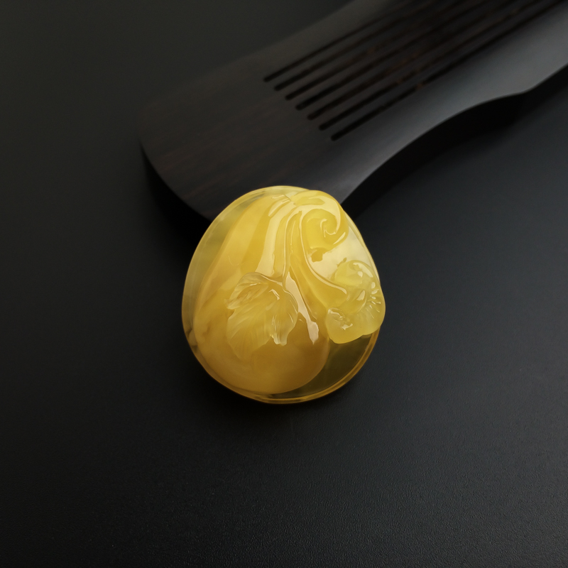 波罗的海天然鸡油黄蜜蜡福瓜吊坠-红掌柜