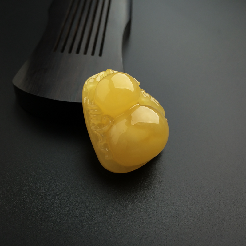 天然鸡油黄蜜蜡葫芦吊坠-红掌柜