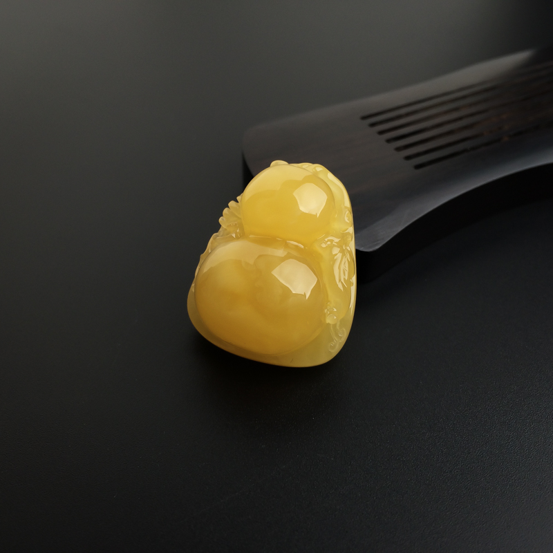 波罗的海鸡油黄蜜蜡葫芦吊坠-红掌柜