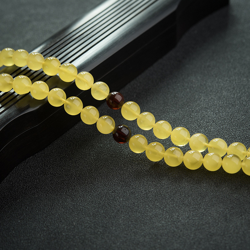 8mm鸡油黄蜜蜡佛珠-红掌柜