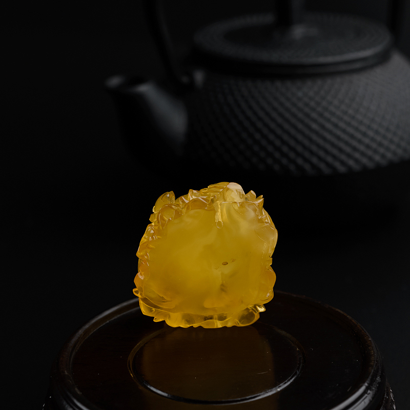 天然金包蜜蜜蜡牡丹花吊坠-红掌柜