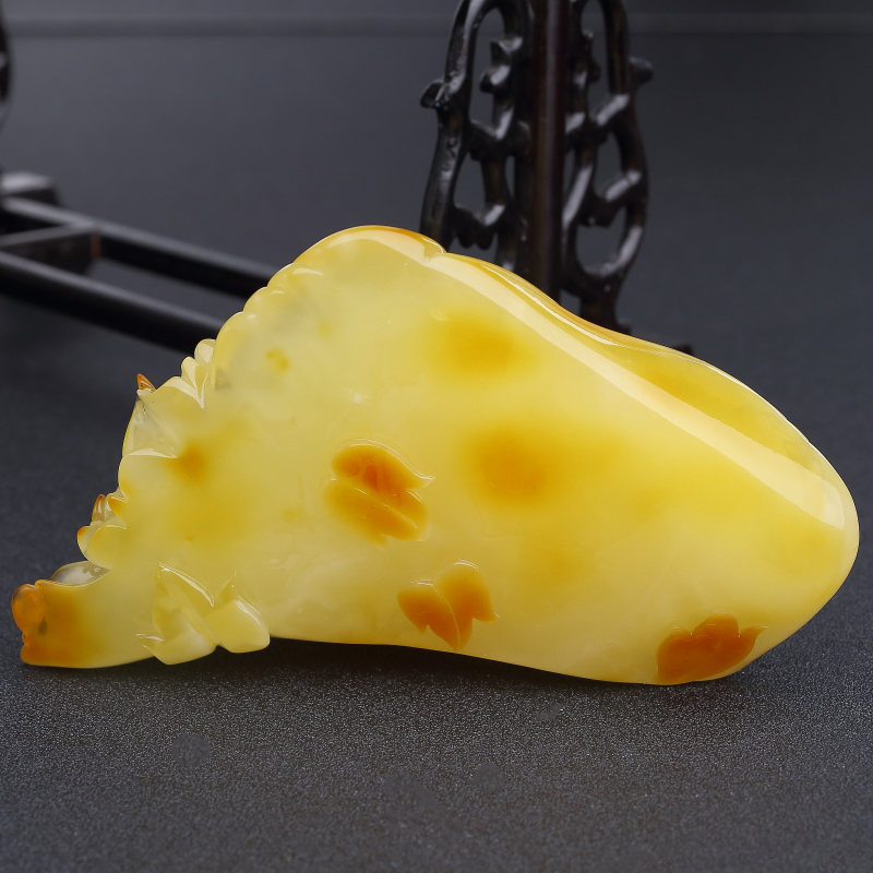 蜜蜡摆件-红掌柜