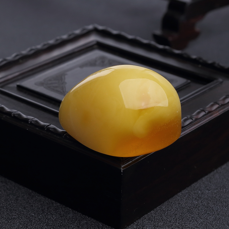 波罗的海蜜蜡吊坠-红掌柜