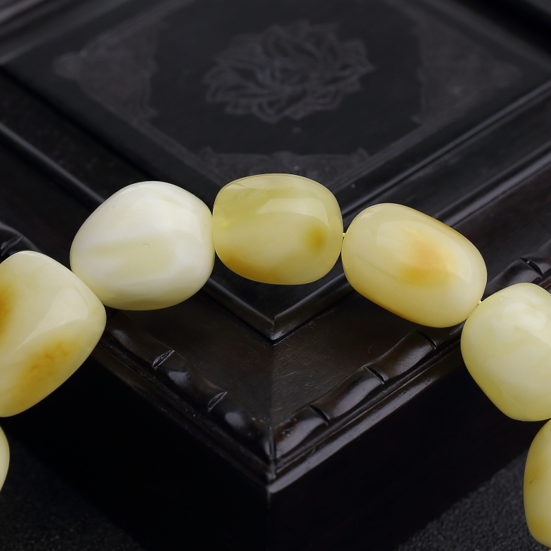 天然蜜蜡随形手串-红掌柜