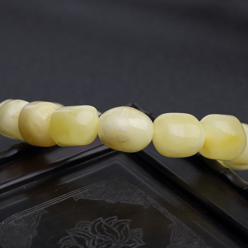 波罗的海蜜蜡随形手串-红掌柜