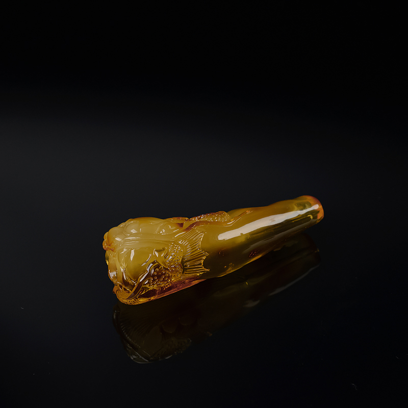 天然金绞蜜龙头烟嘴-红掌柜