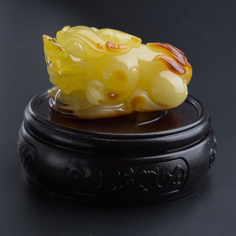 满黄蜜蜡貔貅吊坠-红掌柜