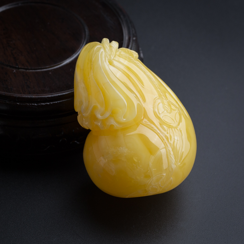 天然鸡油黄蜜蜡钱袋吊坠-红掌柜