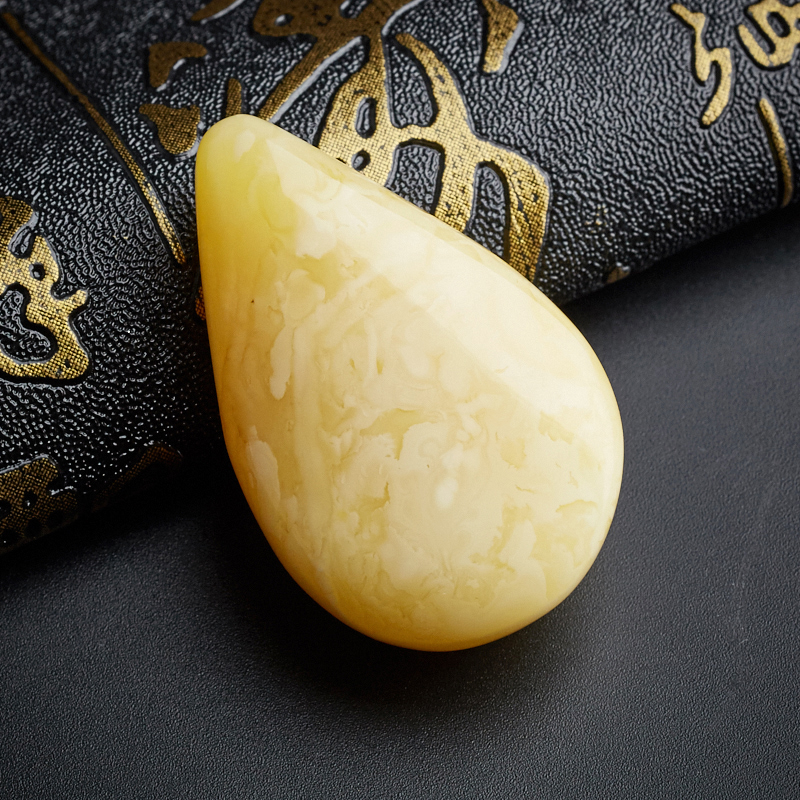 白花蜜水滴吊坠-红掌柜珠宝