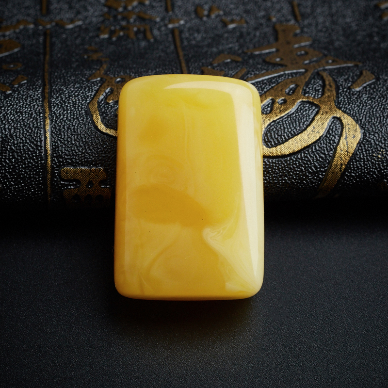 鸡油黄蜜蜡方牌吊坠 - 红掌柜珠宝