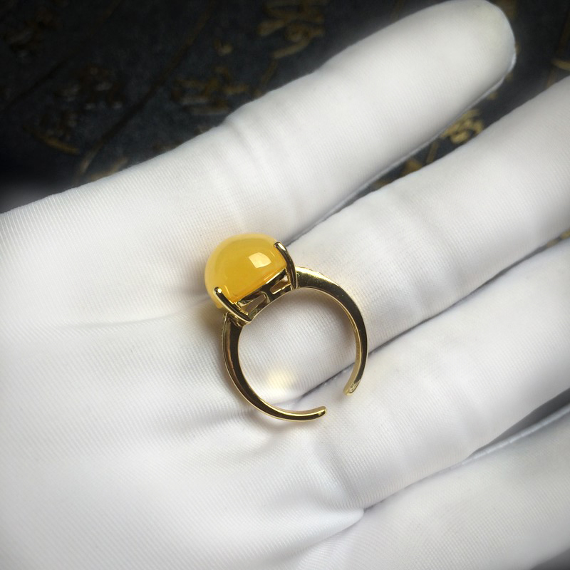 天然蜜蜡戒指 - 红掌柜