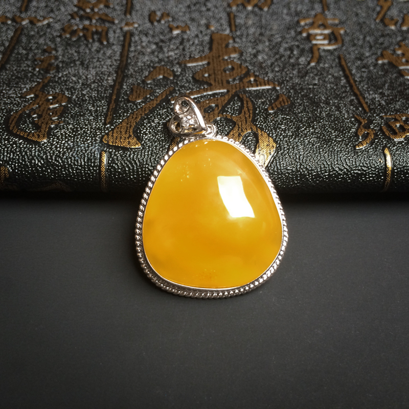 波罗的海天然银镶鸡油黄满蜜蜜蜡吊坠 - 红掌柜