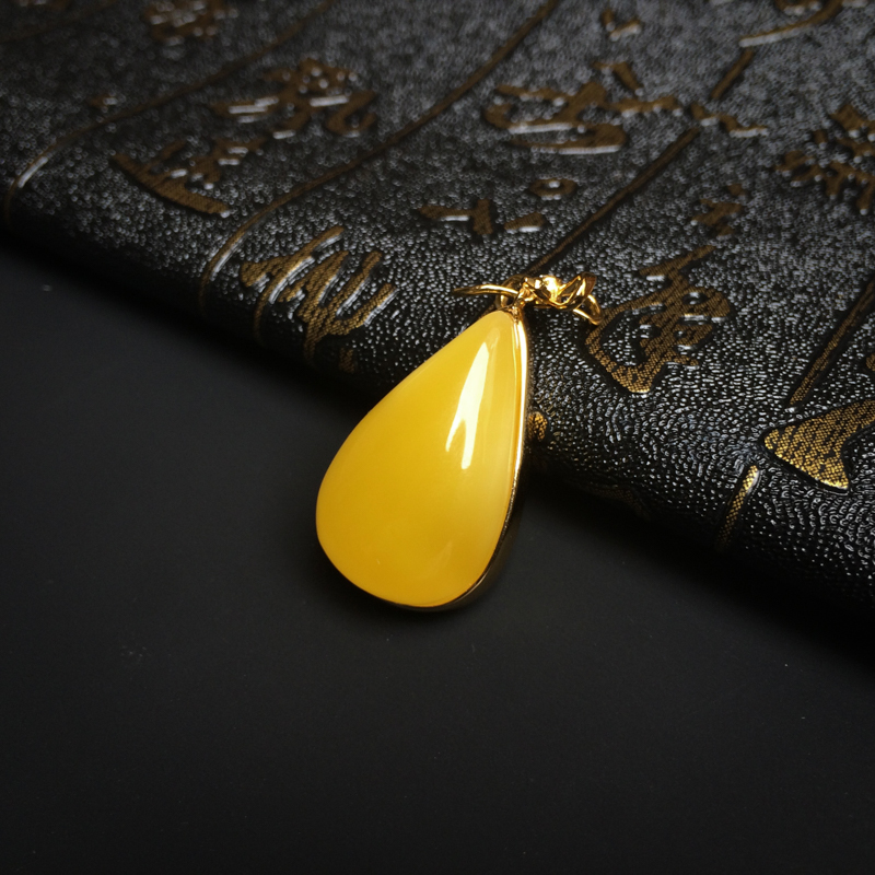 天然银镀金满蜜鸡油黄蜜蜡吊坠 - 红掌柜