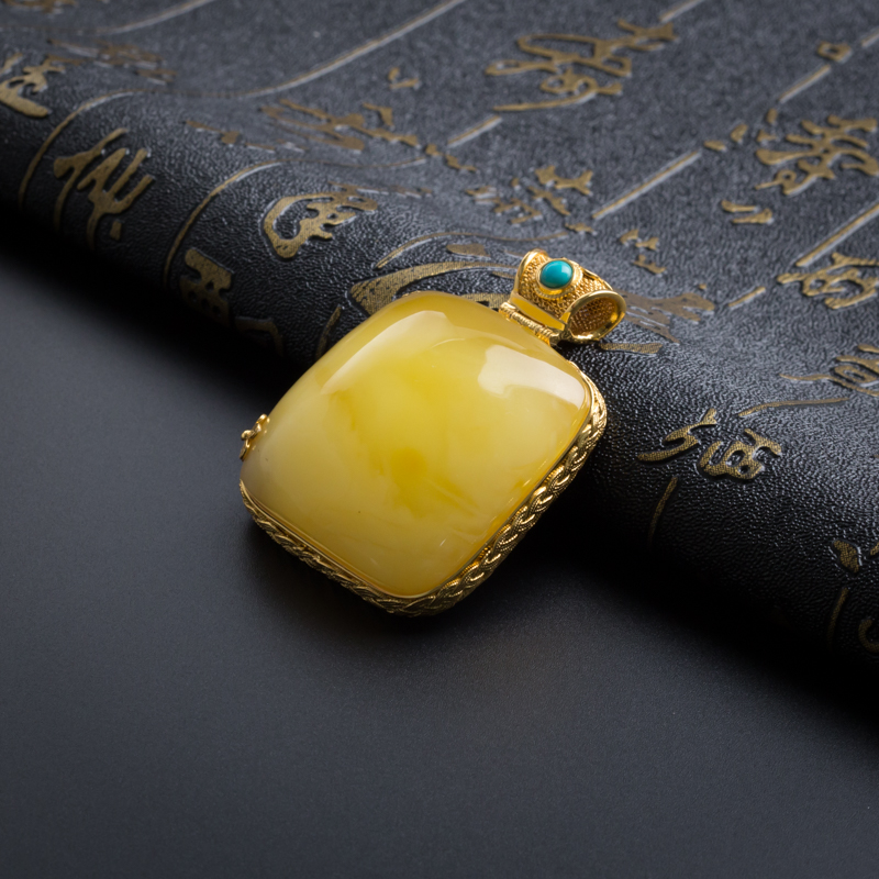 银镶波罗的海天然蜜蜡吊坠-红掌柜