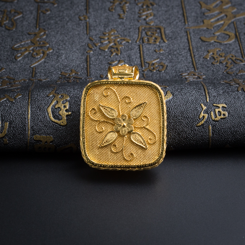 银镶掐丝天然蜜蜡吊坠-红掌柜