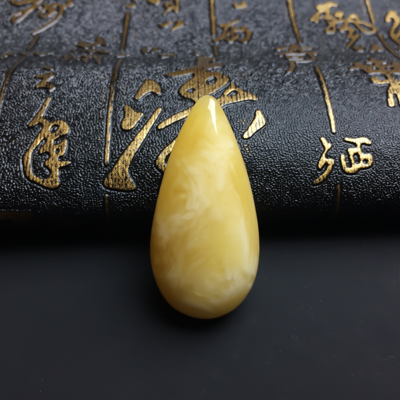 白花蜜水滴吊坠-红掌柜