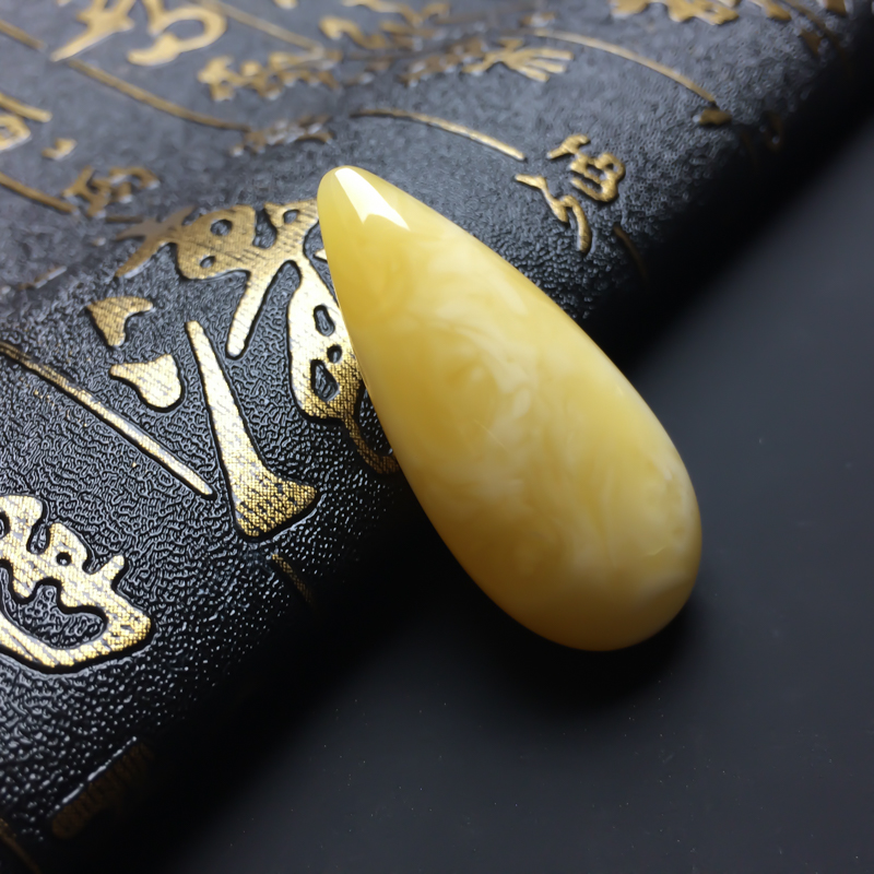 蜜蜡水滴吊坠-红掌柜