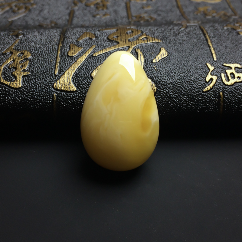 白花蜜水滴吊坠-红掌柜