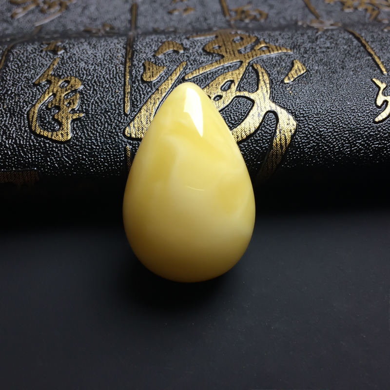 白花蜜水滴吊坠-红掌柜