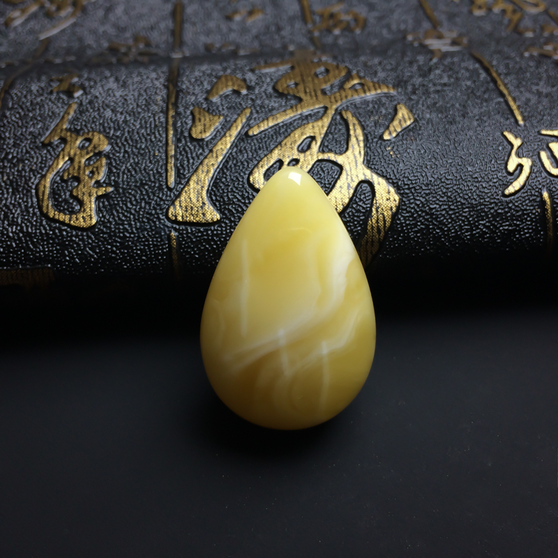 蜜蜡吊坠-红掌柜