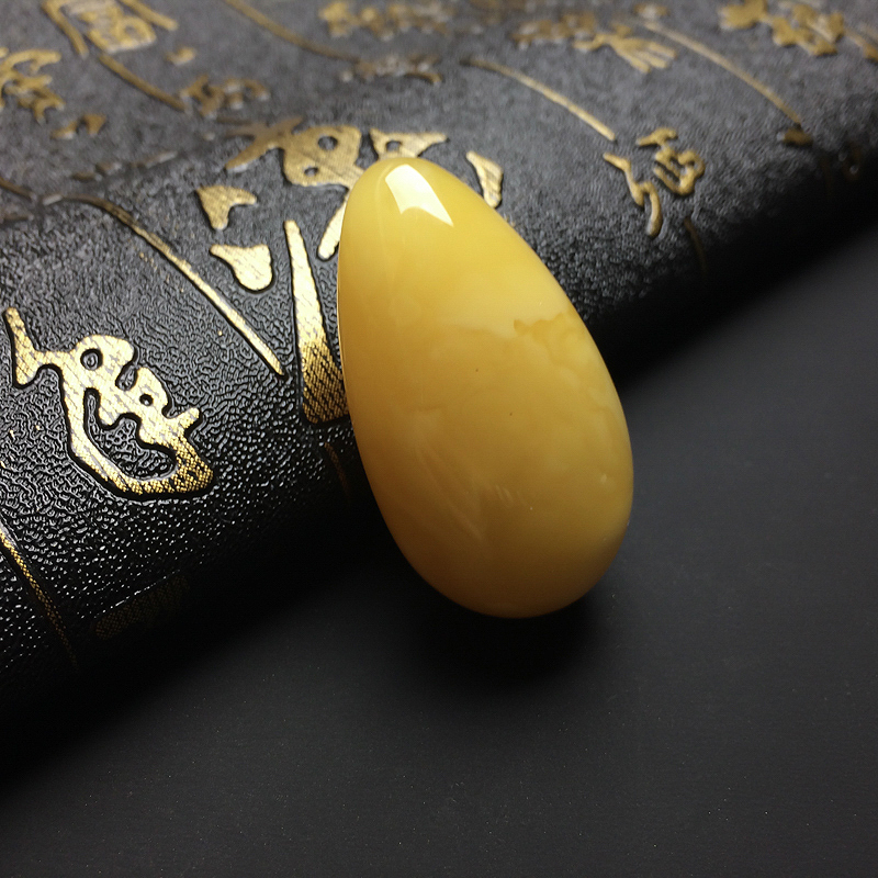 蜜蜡水滴吊坠-红掌柜