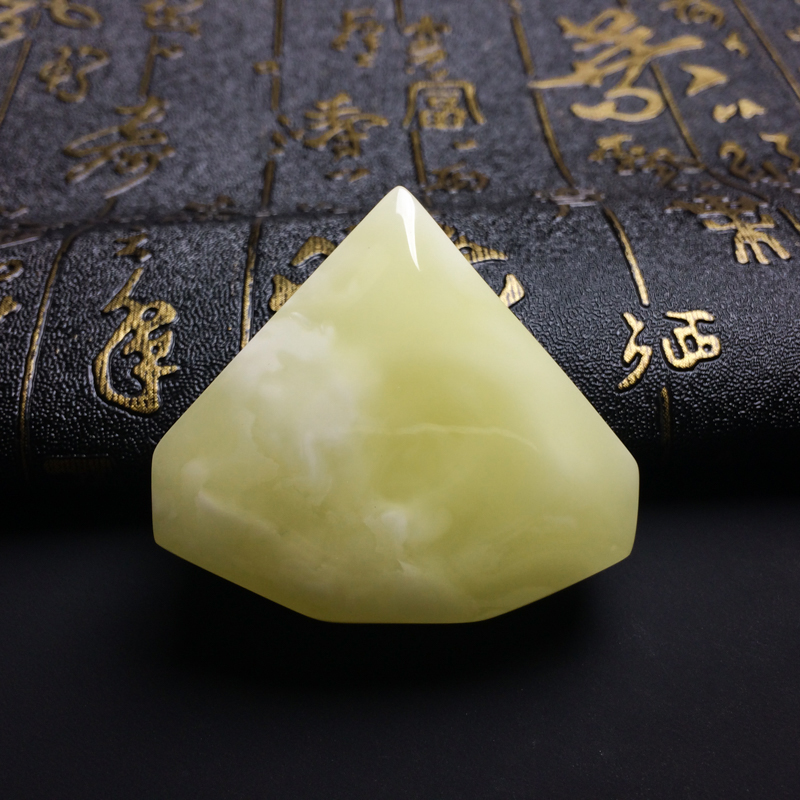 波罗的海天然白花蜜蜜蜡三角牌吊坠-红掌柜