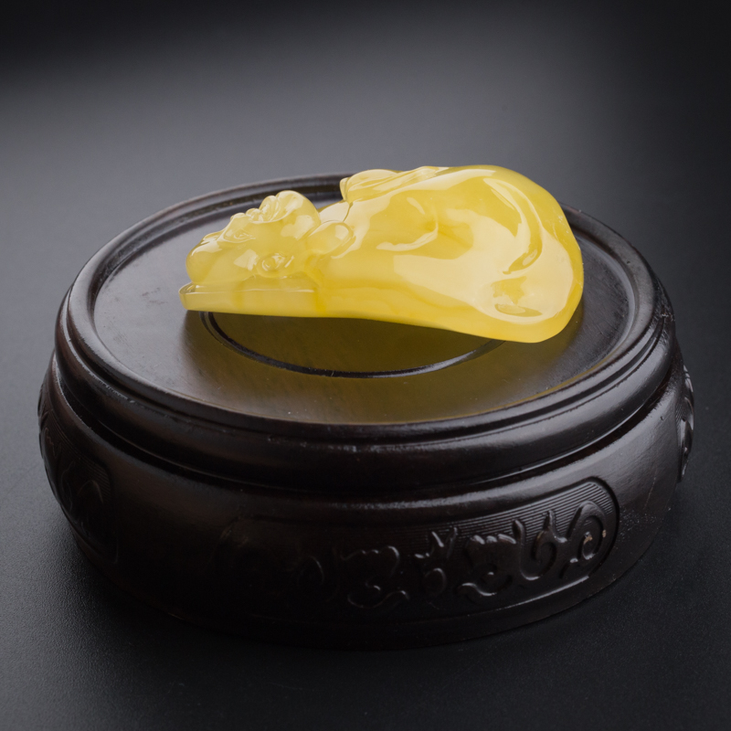 鸡油黄蜜蜡弥勒佛挂件-红掌柜