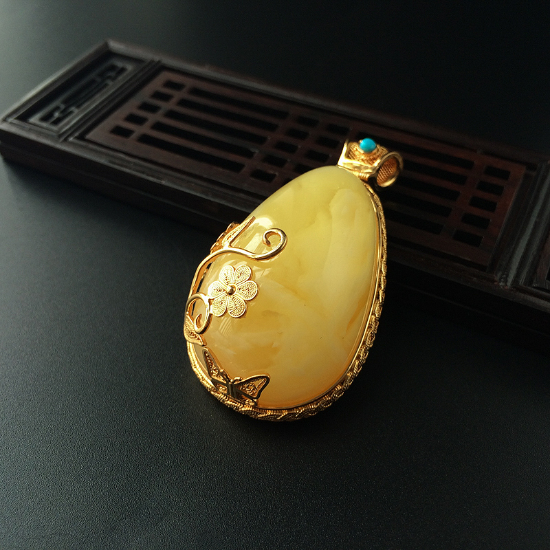 银镀金镶白花蜜水滴吊坠 - 红掌柜